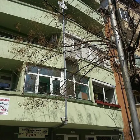 Studio Nova